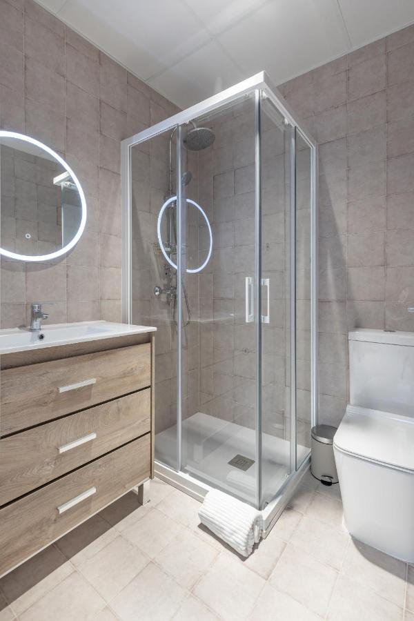 Modern Apartment Close To City Centre Valencia Eksteriør billede